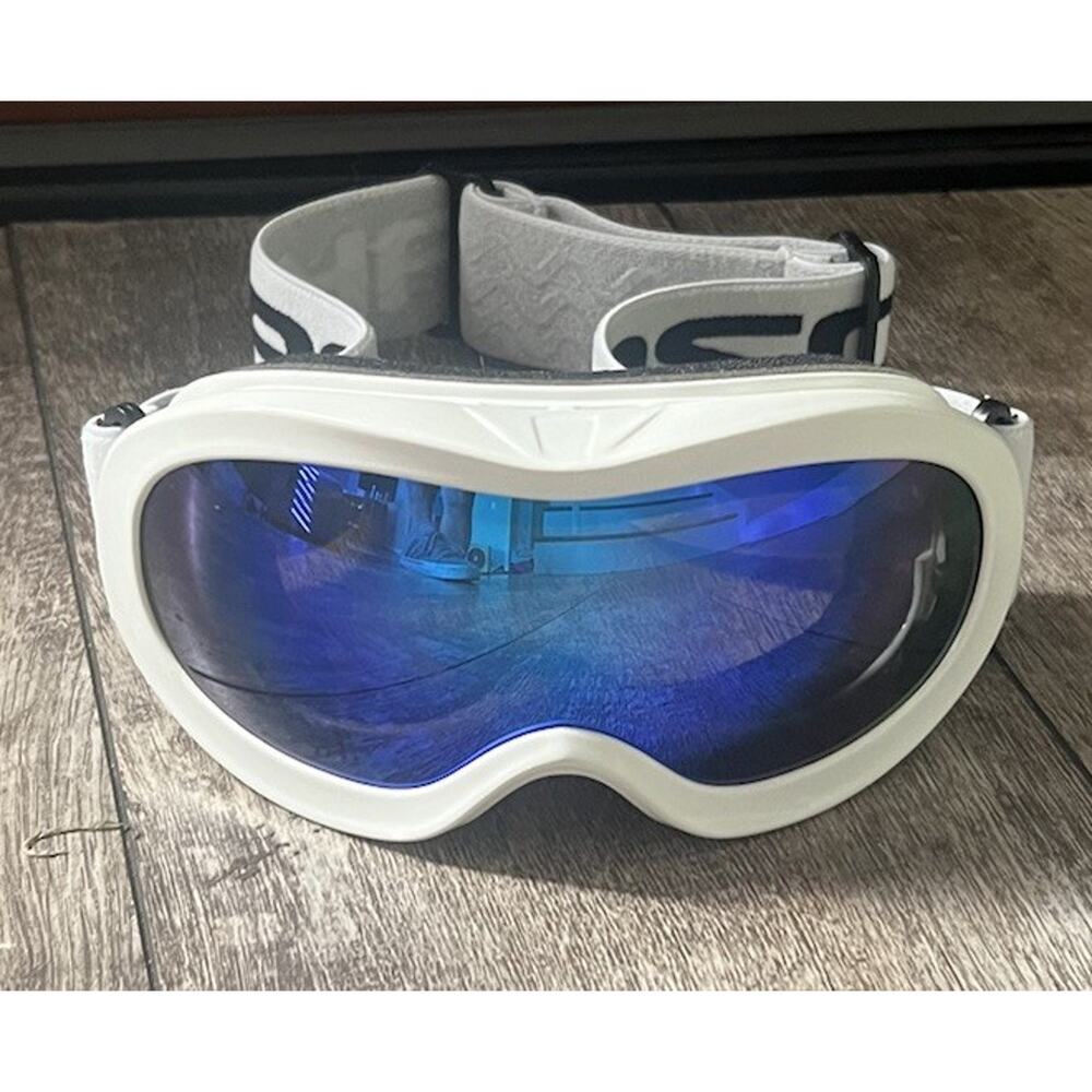 Akaso Ski Snowboarding Goggles Unisex White Frame Blue Polarized Lens